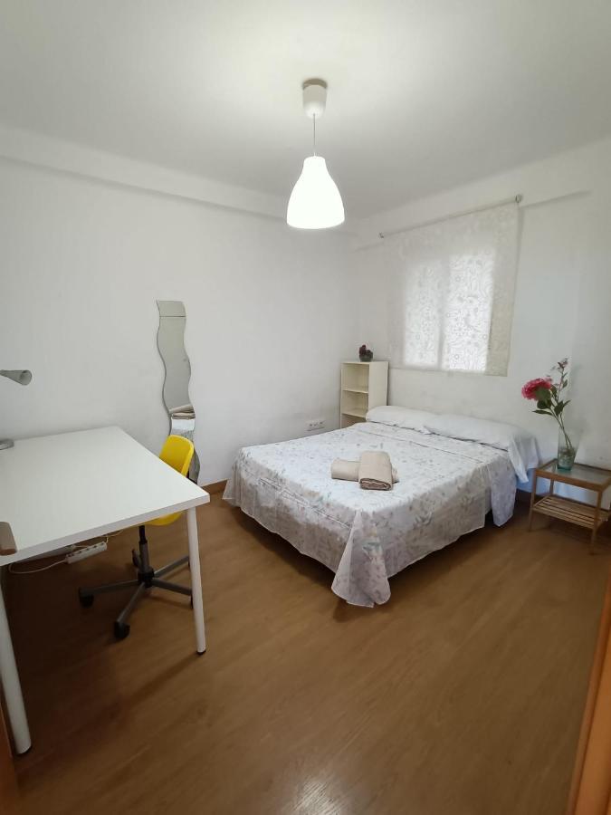 Malaga Centro Apartment Εξωτερικό φωτογραφία